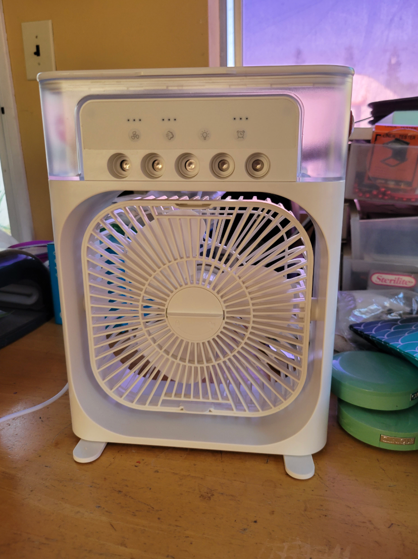Customer photo - Purple glow fan